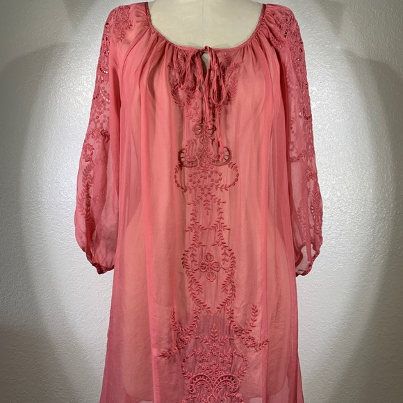 Johnny Was Tops - 4 Love & Libery Linea Silk Chiffon Tunic in Java Pink M NWT